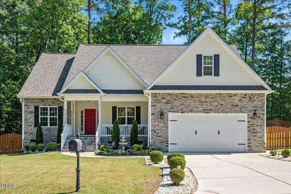 330 Carolina Oaks Avenue, Smithfield, NC 27577