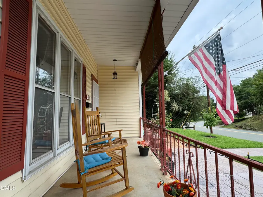 215 W Parker Street, Graham, NC 27253 - #3