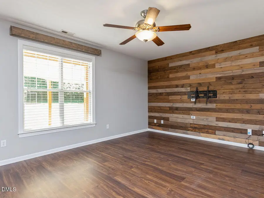 217 W Elm Avenue, Holly Springs, NC 27540 - #2