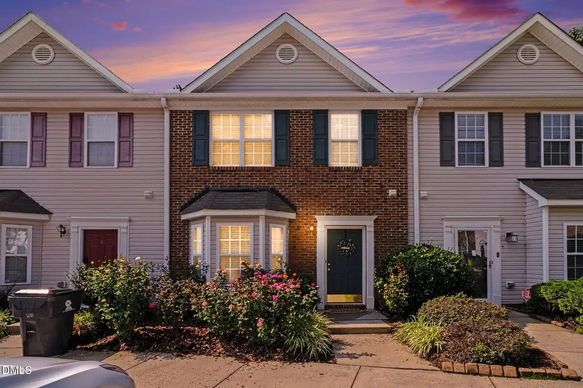 29 Edgebrook Circle, Durham, NC 27703 - #1