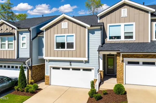 254 Deardom, Chapel Hill, NC 27516