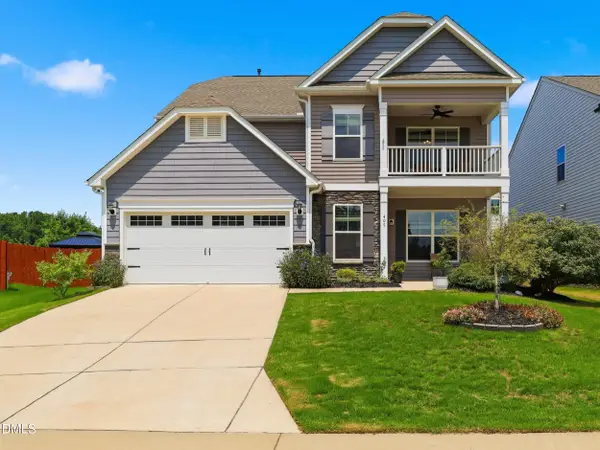 409 Glenwyck Court, Fuquay Varina, NC 27526