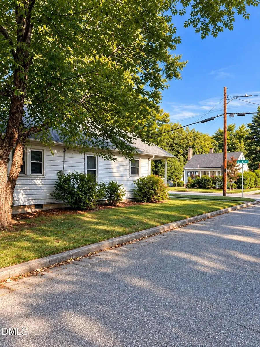 300 Ward Street, Graham, NC 27253 - #2