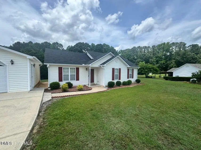 124 Stockbridge Drive, Selma, NC 27576 - #1