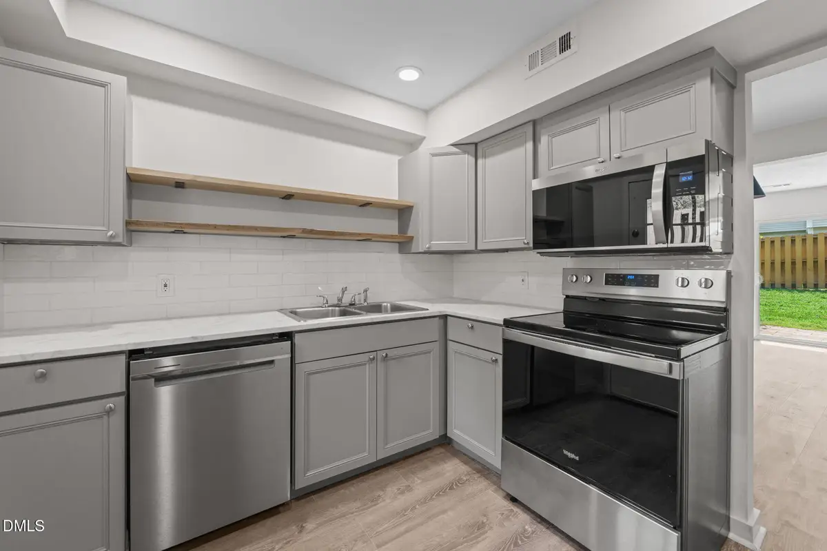 220 Elizabeth Street, Chapel Hill, NC 27514 - #1