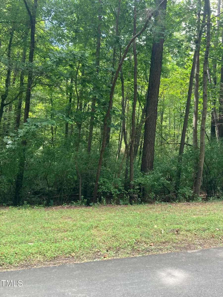 201 Lake Court, Chapel Hill, NC 27516 - #3