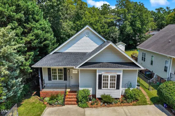 222 Marsh Avenue, Raleigh, NC 27606