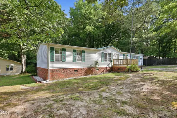 13816 Labaron Drive, Willow Springs, NC 27592