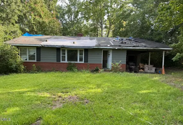 342 E Hamer Street, Coats, NC 27521