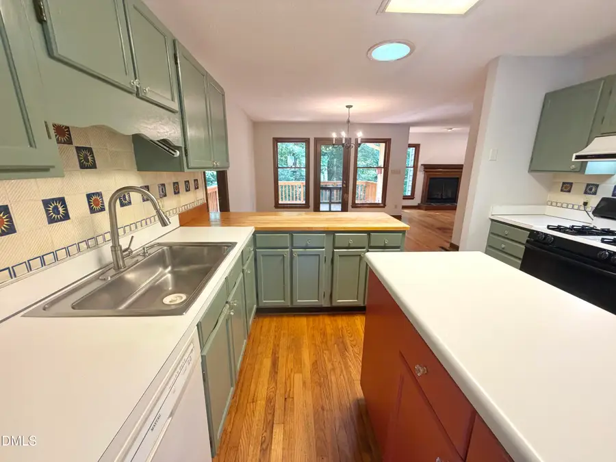 6 Burnwood Place, Chapel Hill, NC 27517 - #3