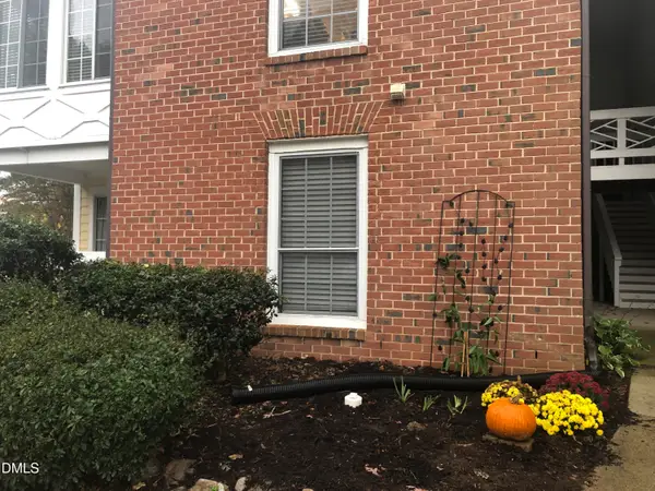 1001 Kingswood Drive, Chapel Hill, NC 27517