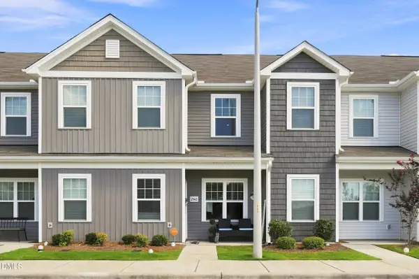 240 Yorktown Lane, Sanford, NC 27330