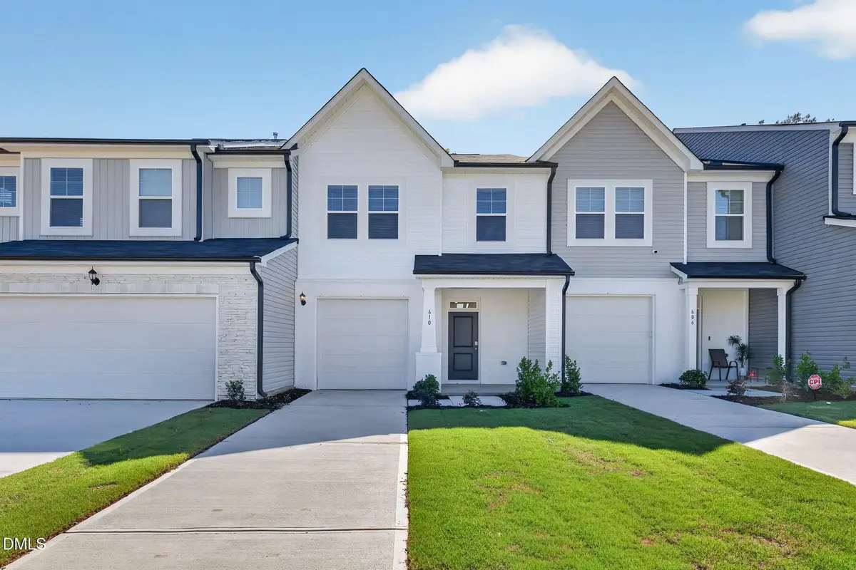 424 Barrington Ky Drive, Zebulon, NC 27597 - #1
