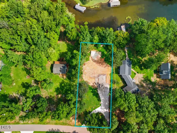 143 Recreation Lane, Macon, NC 27551