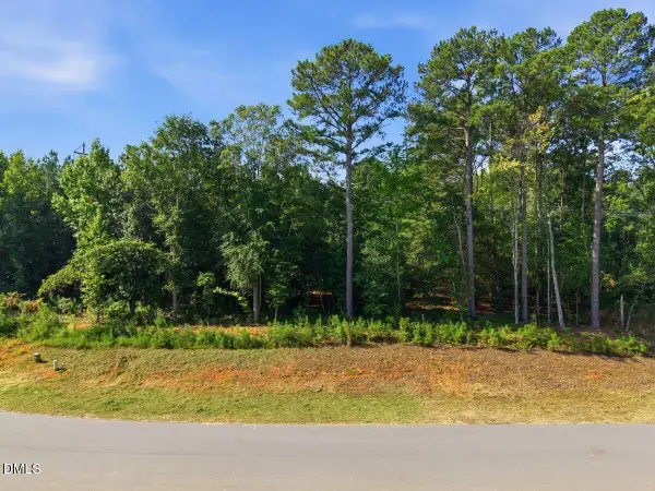 331 Meadow Walk Drive, Fuquay Varina, NC 27526