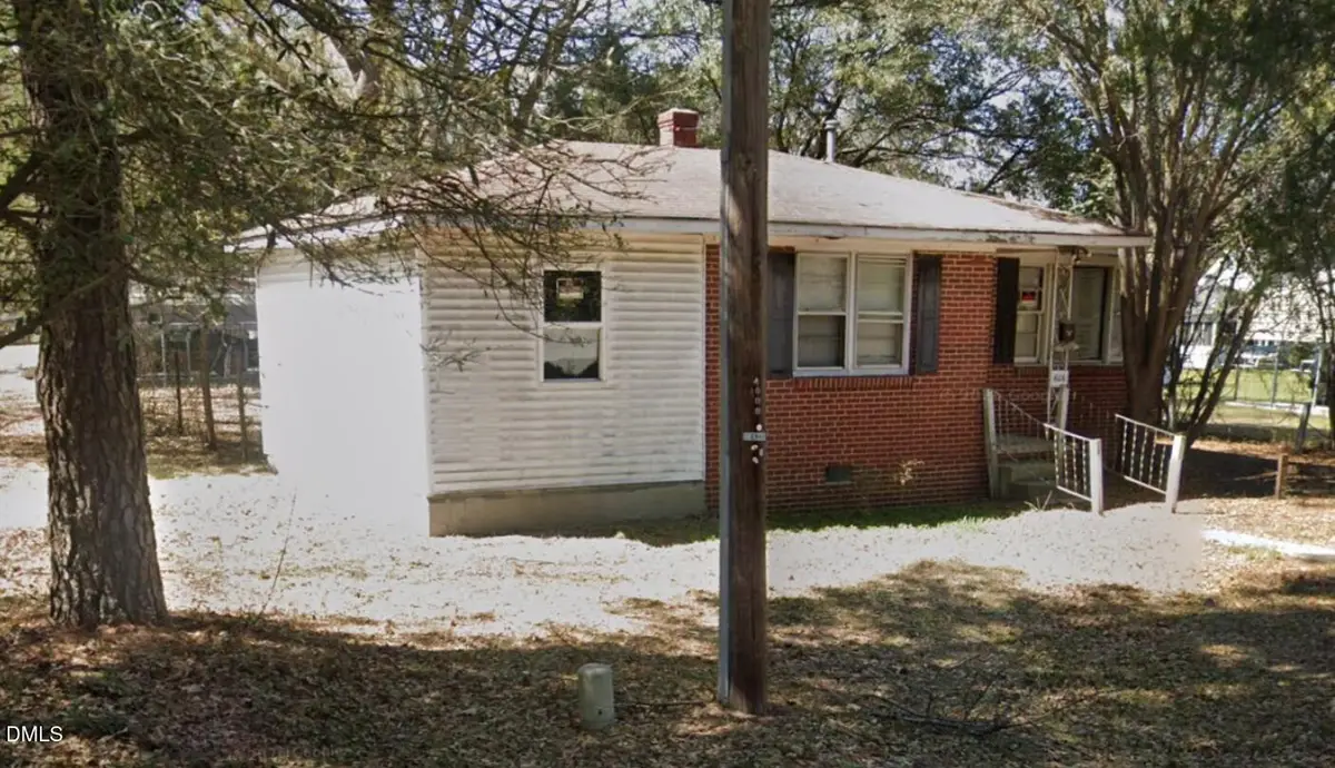 606 S Patterson Street, Maxton, NC 28364 - #1