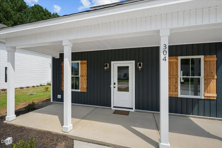 304 S Sycamore Street, Fremont, NC 27830 - #2