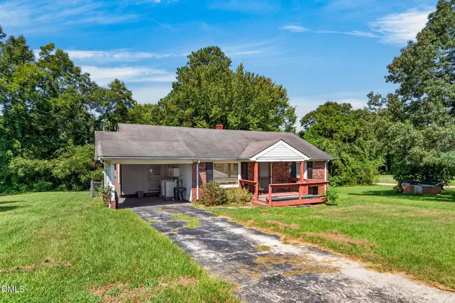 43 N Carrie Street, Coats, NC 27521 - #3