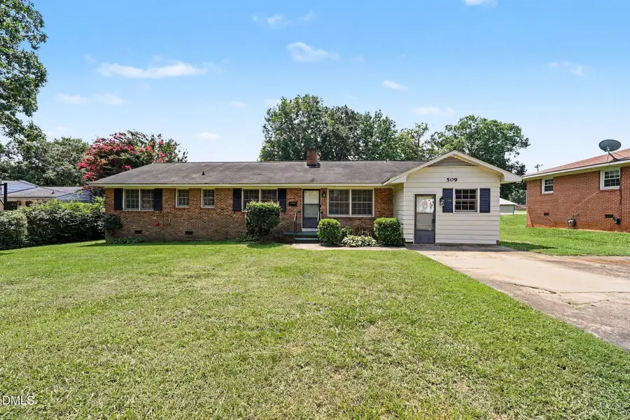509 Oakwood Lane, Graham, NC 27253 - #2
