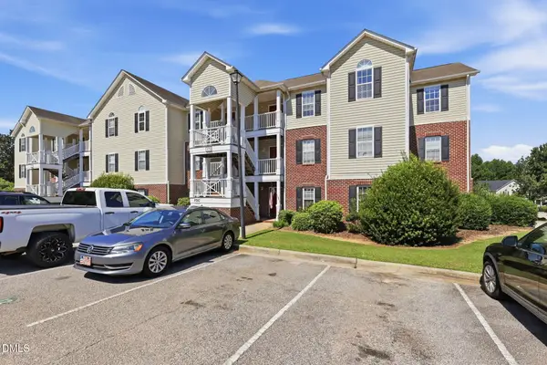 370 Bubble Creek Court, Fayetteville, NC 28311