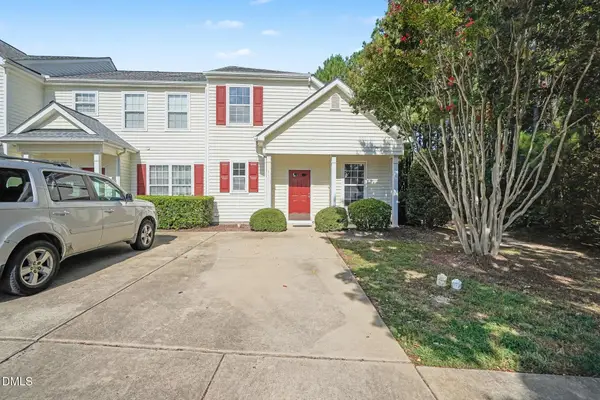 445 Commons Drive, Holly Springs, NC 27540