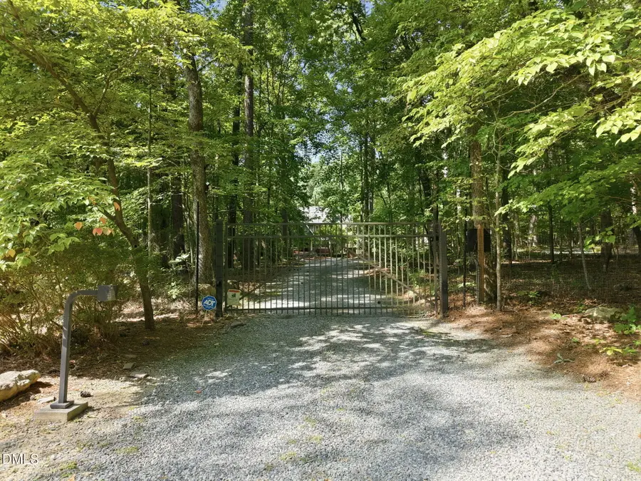 2219 Ridgewood Road, Chapel Hill, NC 27516 - #3