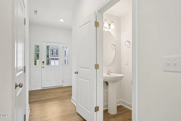 656 Sefton Park Drive, Zebulon, NC 27597