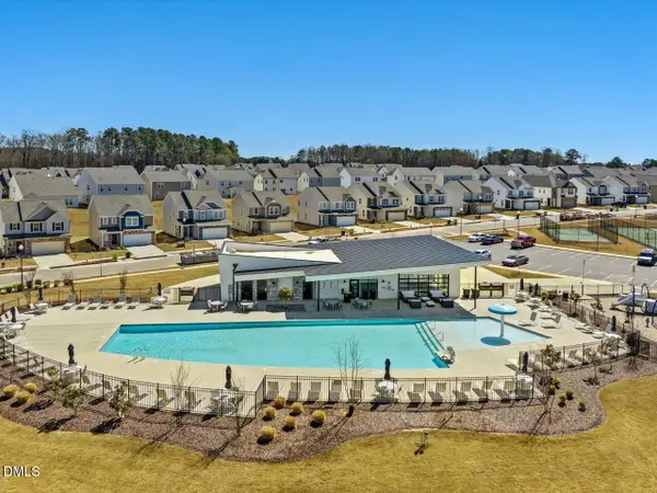 654 Sefton Park Drive, Zebulon, NC 27597