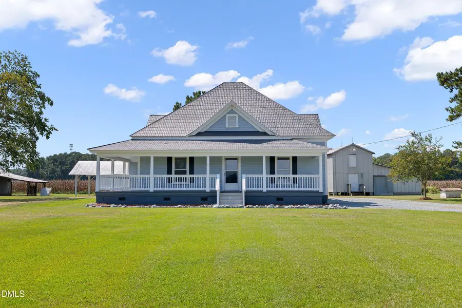 754 5 Points Road, Benson, NC 27504 - #2