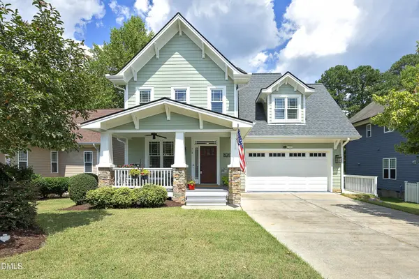 712 Shoals Lake Drive, Fuquay Varina, NC 27526