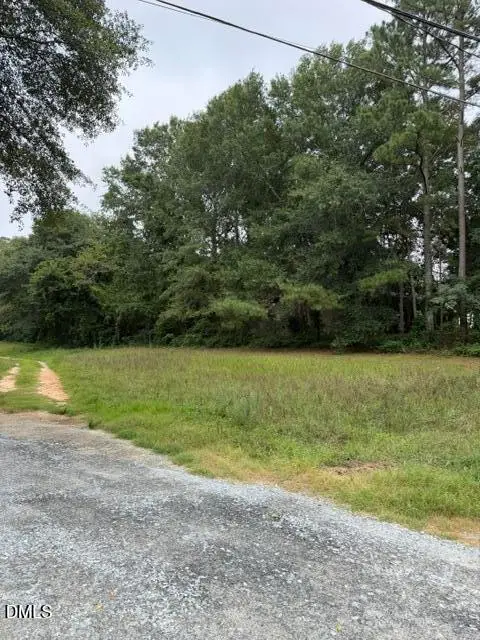 546 N Orange Street, Coats, NC 27521 - #2