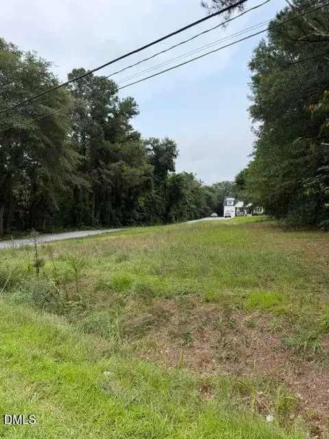 546 N Orange Street, Coats, NC 27521 - #3