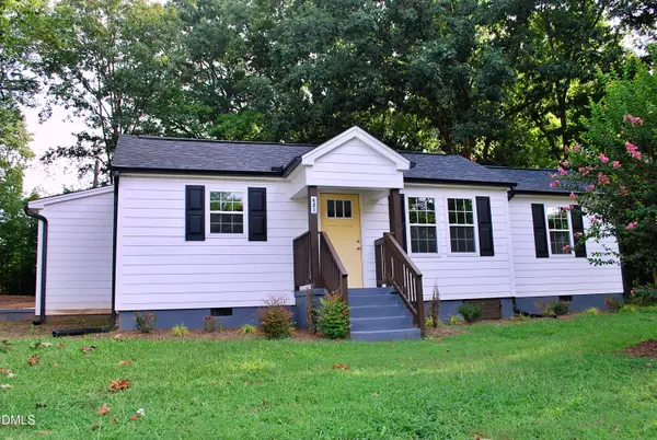 421 E Webb Street, Mebane, NC 27302
