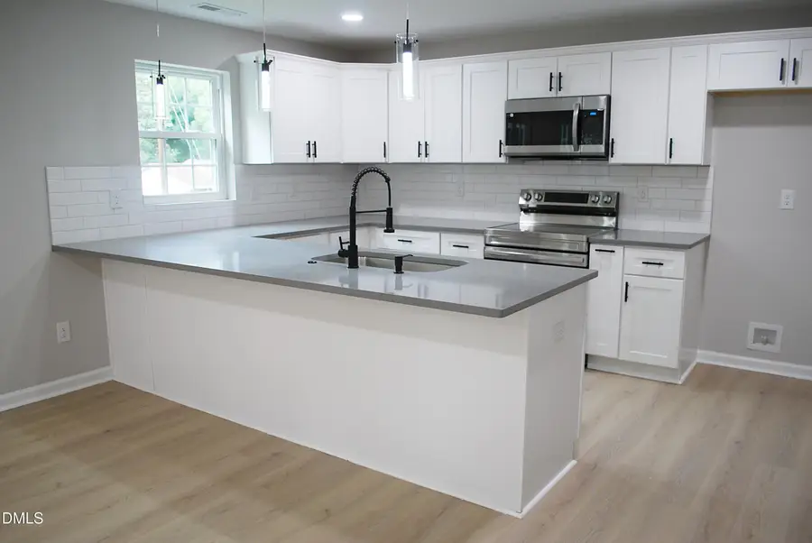 421 E Webb Street, Mebane, NC 27302 - #2