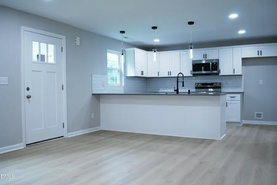 421 E Webb Street, Mebane, NC 27302 - #3