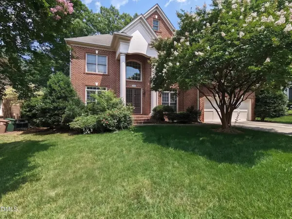 3025 Olde Weatherstone Way, Cary, NC 27513