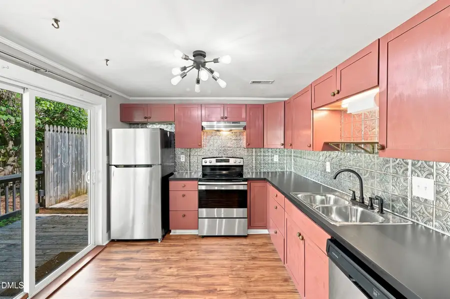 913 N Park Avenue, Burlington, NC 27217 - #2