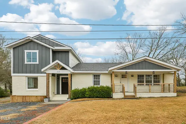 117 W Allen Street, Four Oaks, NC 27524