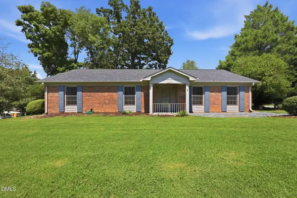 2371 Buckingham Road, Burlington, NC 27217