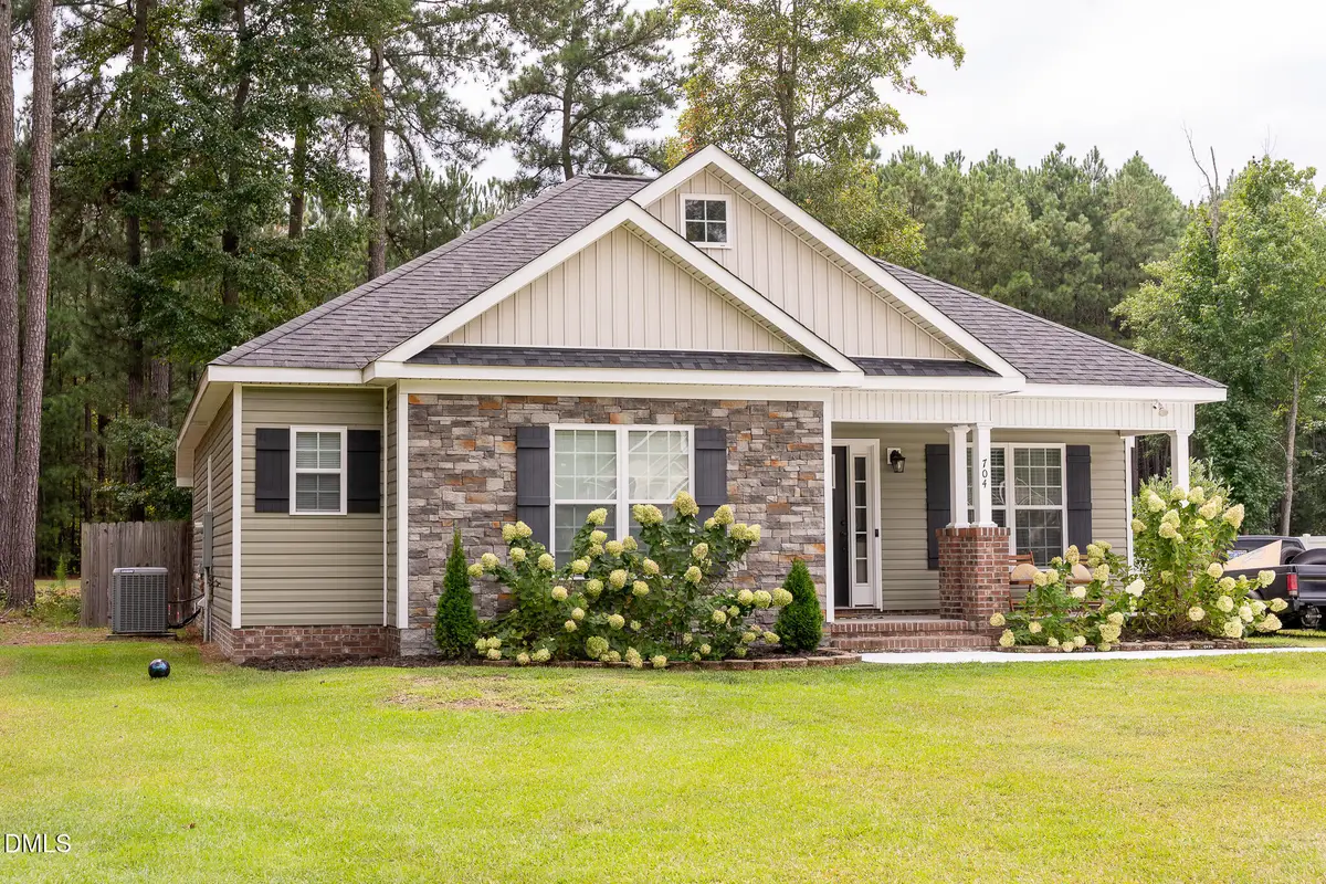 704 Par Drive, Nashville, NC 27856 - #1