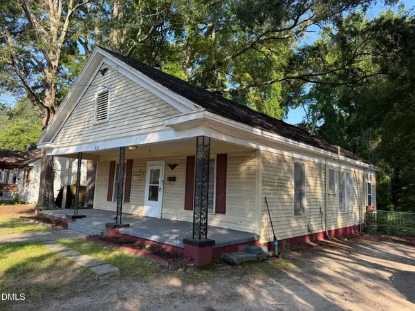 411 Raleigh Rd Parkway, Wilson, NC 27893