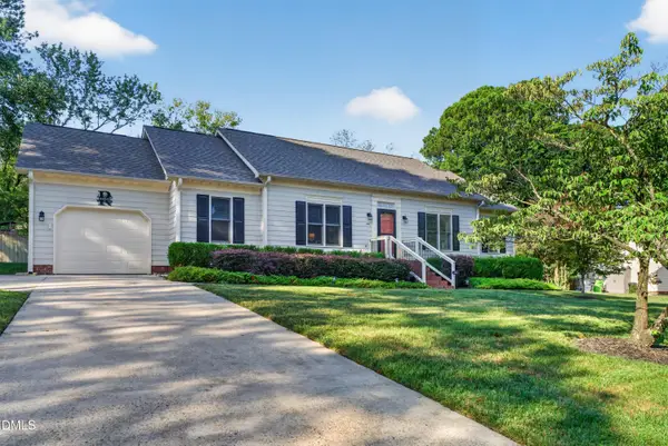 103 Pinewood Drive, Apex, NC 27502