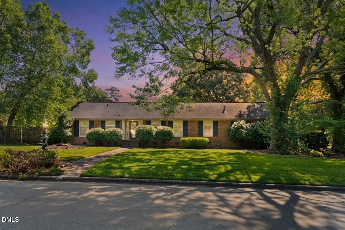 1228 Ridgecrest Avenue, Burlington, NC 27215 - #1