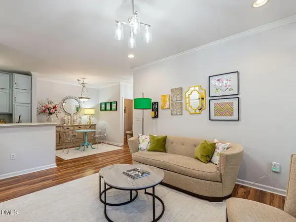 800 Savannah Ridge Road, Holly Springs, NC 27540