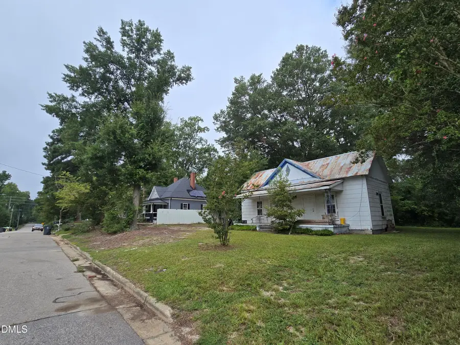 308 W W Horton Street, Zebulon, NC 27597 - #2