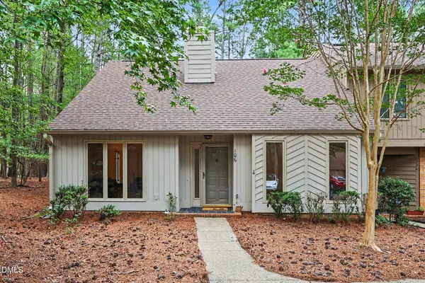 106 Old Stable Court, Chapel Hill, NC 27514