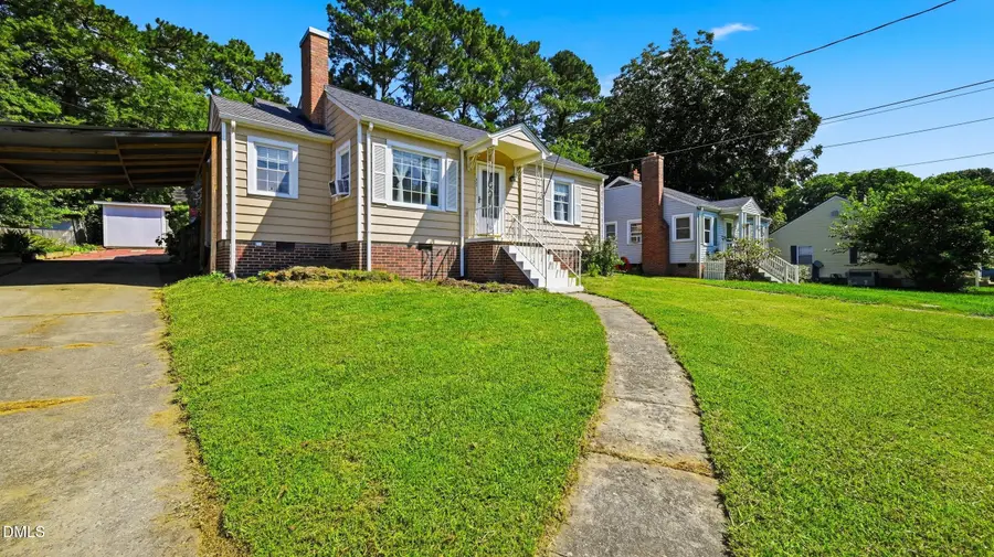 325 W Gilbreath Street, Graham, NC 27253 - #2