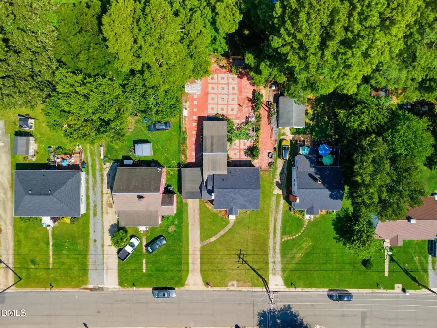 325 W Gilbreath Street, Graham, NC 27253 - #3