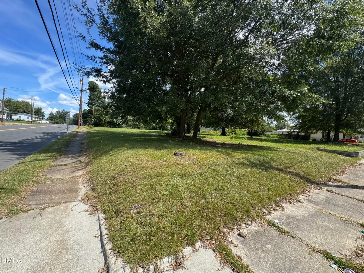 218 Hamilton Street, Henderson, NC 27536 - #1