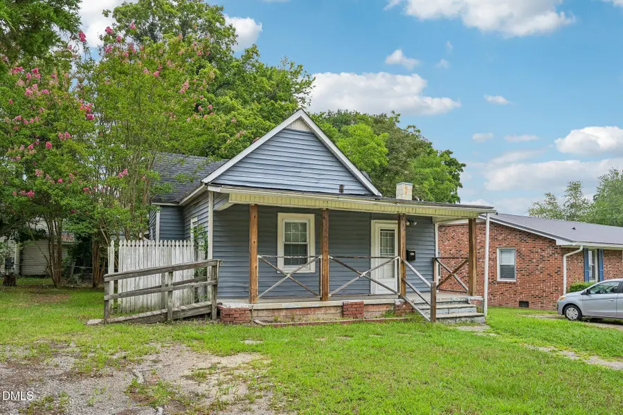 818 Dorsey Avenue, Henderson, NC 27536 - #2